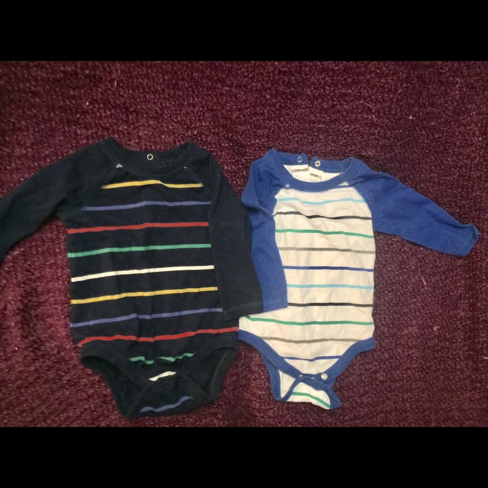 Circo baby boys 6-9 onesies